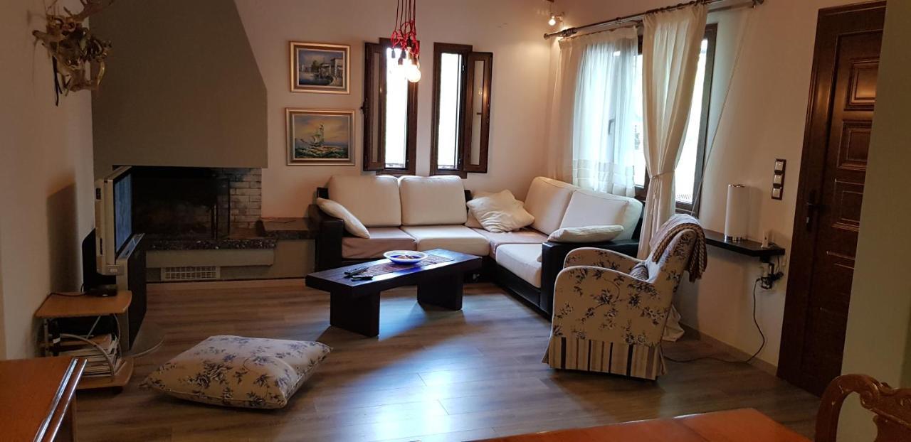 Вилла Country House By The Sea !!! Karavomilos  Экстерьер фото